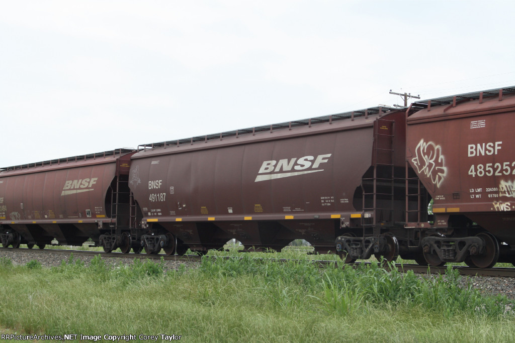 BNSF 491187